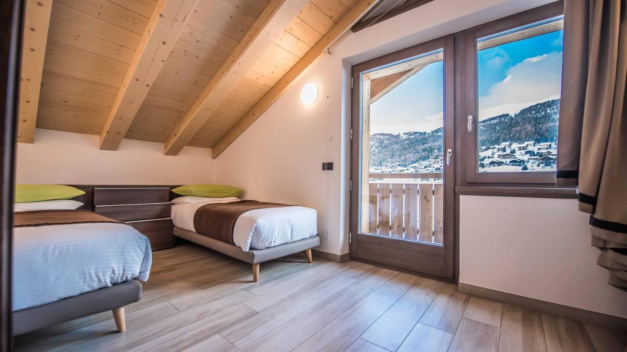 Chalet 4 Stagioni Livigno Kültér fotó